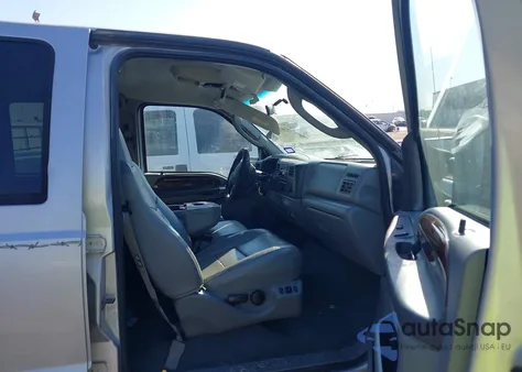 2004 Ford F-250 Lariat/Xl/Xlt из США, поврежденный, VIN 1FTNW21P64EB49436